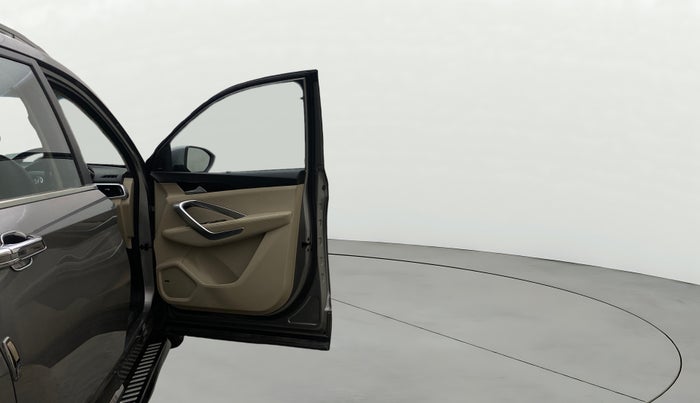 2021 MG HECTOR SHARP 1.5 PETROL CVT, Petrol, Automatic, 35,169 km, RHS Front Door