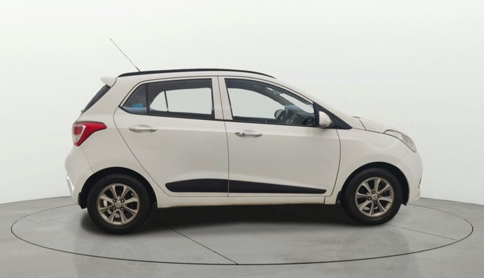 2016 Hyundai Grand i10 ASTA (O) AT 1.2 KAPPA VTVT, Petrol, Automatic, 31,525 km, Right Side View