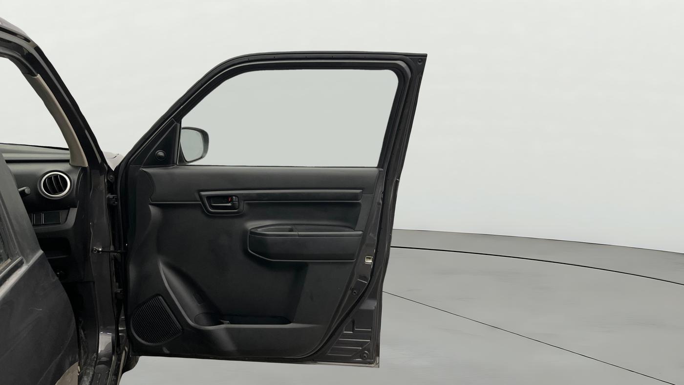 2020 Maruti S PRESSO VXI PLUS AMT, Petrol, Automatic, 17,977 km, RHS Front Door
