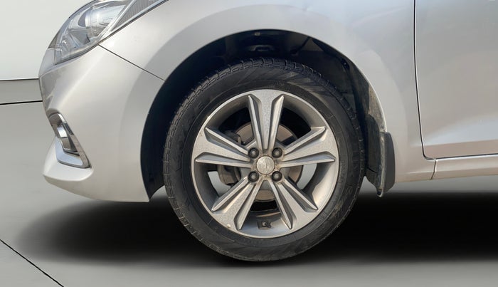 2018 Hyundai Verna 1.6 SX (O) CRDI MT, Diesel, Manual, 68,211 km, Left Front Wheel