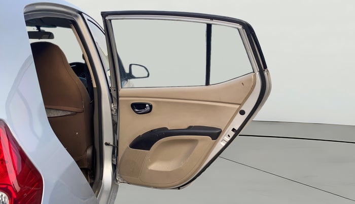 2014 Hyundai i10 SPORTZ 1.1, CNG, Manual, 87,563 km, RHS Rear Door