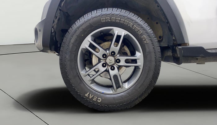 2023 Mahindra Thar LX P 2WD AT HT, Petrol, Automatic, 12,332 km, Left Front Wheel