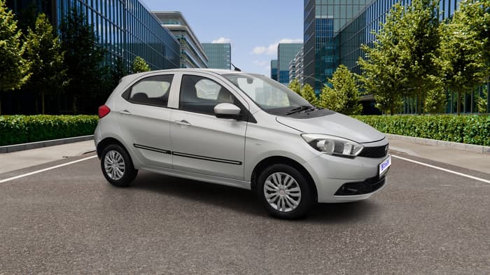 2018 Tata Tiago XT DIESEL, Diesel, Manual, 1,09,676 km, Right Front Diagonal