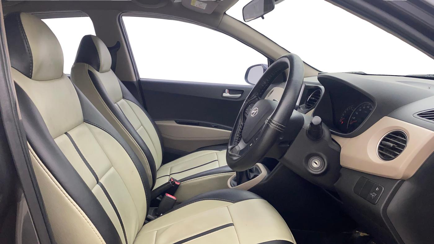 2020 Hyundai Grand i10 SPORTZ 1.2 KAPPA VTVT, Petrol, Manual, 45,776 km, Right Side Front Door Cabin