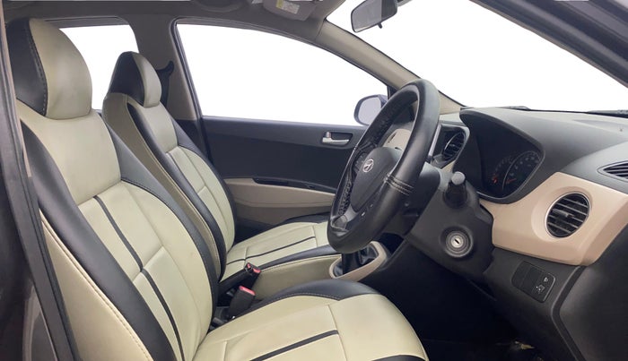 2020 Hyundai Grand i10 SPORTZ 1.2 KAPPA VTVT, Petrol, Manual, 45,776 km, Right Side Front Door Cabin