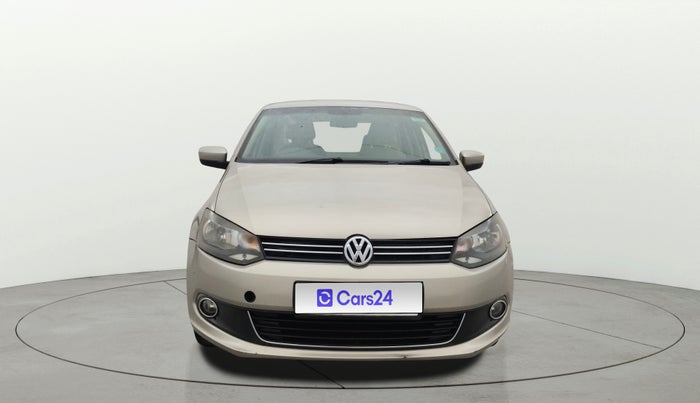 2013 Volkswagen Vento HIGHLINE 1.6 MPI, Petrol, Manual, 38,977 km, Front