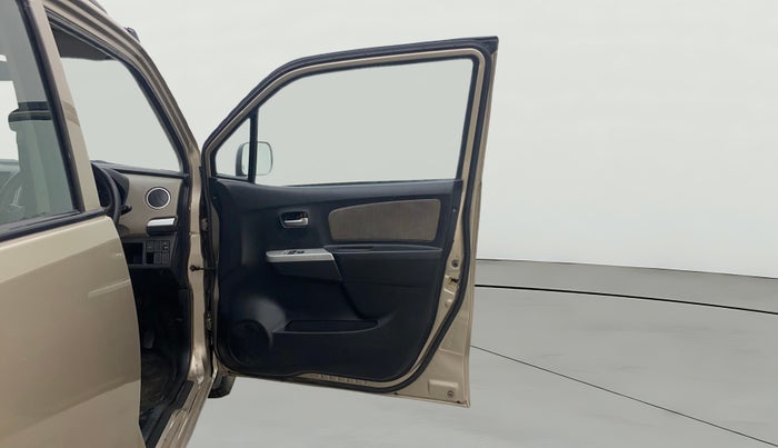 2013 Maruti Wagon R 1.0 LXI, Petrol, Manual, 62,223 km, RHS Front Door