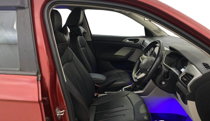 2022 Volkswagen TAIGUN HIGHLINE 1.0 TSI AT, Petrol, Automatic, 27,976 km, Right Side Front Door Cabin