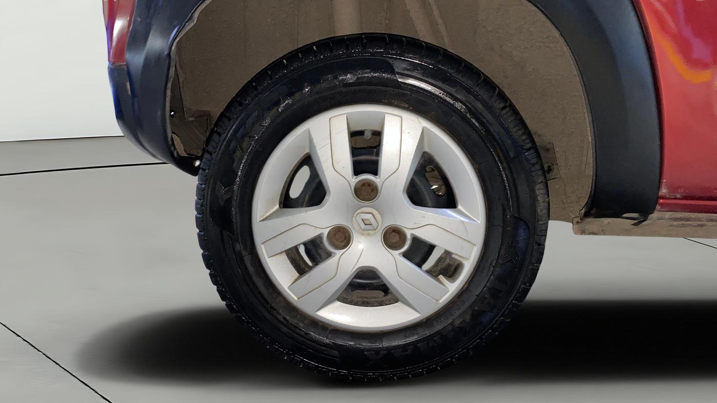 2018 Renault Kwid RXL, Petrol, Manual, 47,085 km, Right Rear Wheel