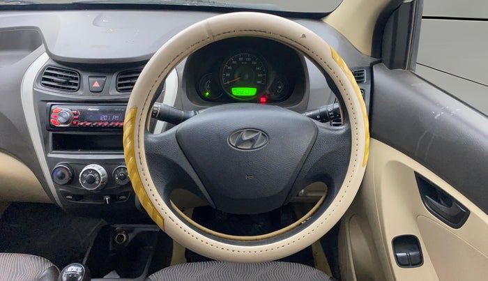 2013 Hyundai Eon ERA +, Petrol, Manual, 52,458 km, Steering Wheel Close Up