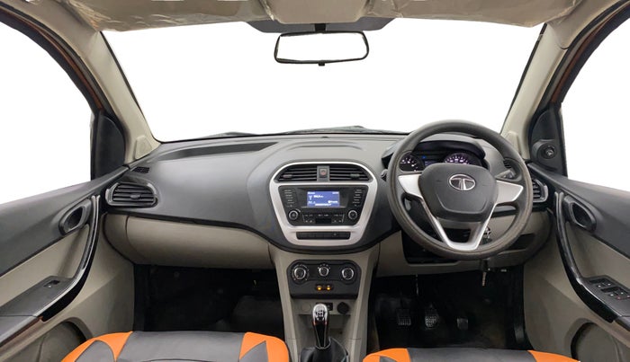2017 Tata Tiago XT PETROL, Petrol, Manual, 49,528 km, Dashboard