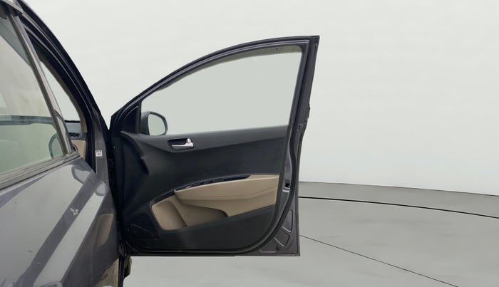 2017 Hyundai Grand i10 SPORTZ (O) AT 1.2 KAPPA VTVT, Petrol, Automatic, 76,676 km, RHS Front Door