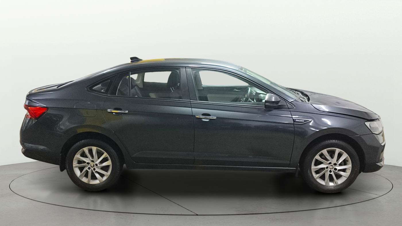 2023 Skoda SLAVIA AMBITION 1.0L TSI AT, Petrol, Automatic, 28,137 km, Right Side View