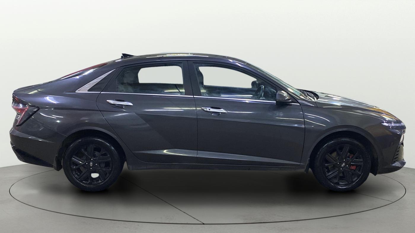 2023 Hyundai Verna SX (O) 1.5 TURBO PETROL MT, Petrol, Manual, 33,313 km, Right Side View