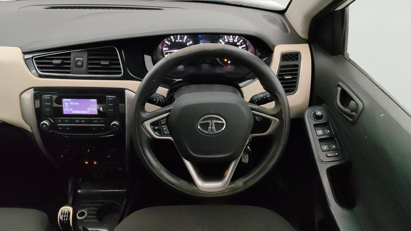 2016 Tata Zest XMS PETROL, Petrol, Manual, 81,272 km, Steering Wheel Close Up