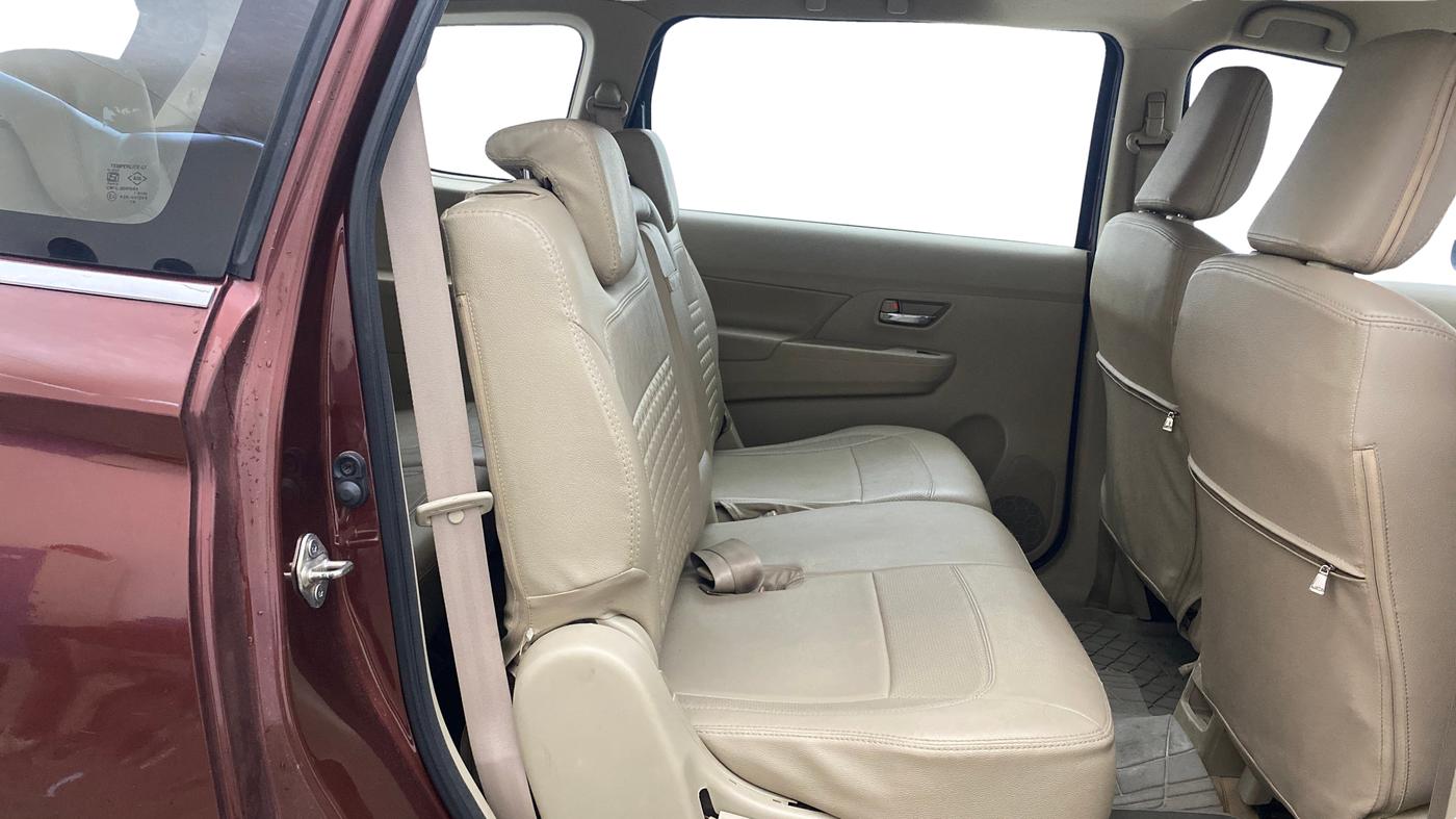2021 Maruti Ertiga ZXI SHVS, Petrol, Manual, 85,102 km, Right Side Rear Door Cabin