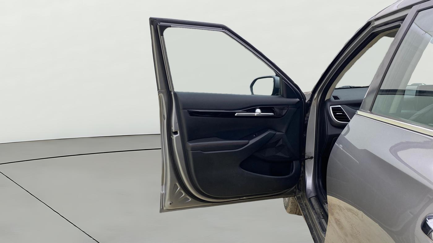 2019 KIA SELTOS GTX AT 1.4 PETROL, Petrol, Automatic, 1,05,542 km, LHS Front Door