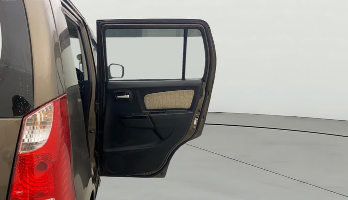 2017 Maruti Wagon R 1.0 VXI (O) AMT, Petrol, Automatic, 43,965 km, RHS Rear Door