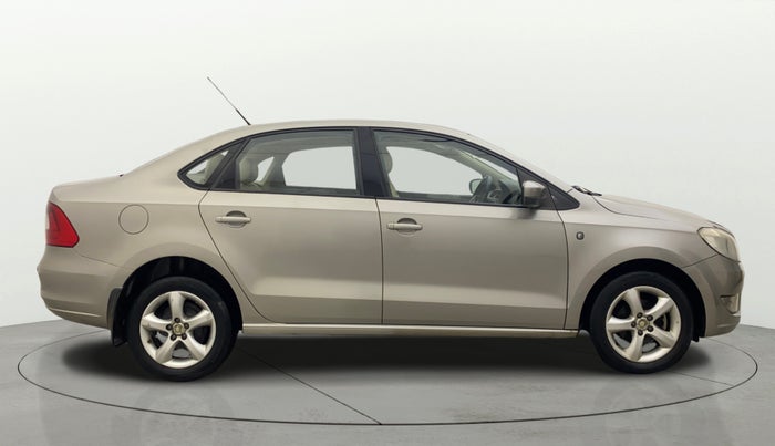 2012 Skoda Rapid ELEGANCE 1.6 TDI CR MT, Diesel, Manual, 72,503 km, Right Side View