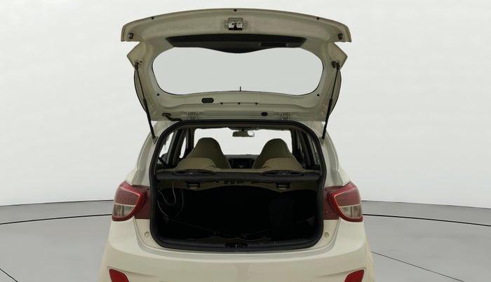 2016 Hyundai Grand i10 MAGNA 1.2 KAPPA VTVT, Petrol, Manual, 77,533 km, Boot Door Open