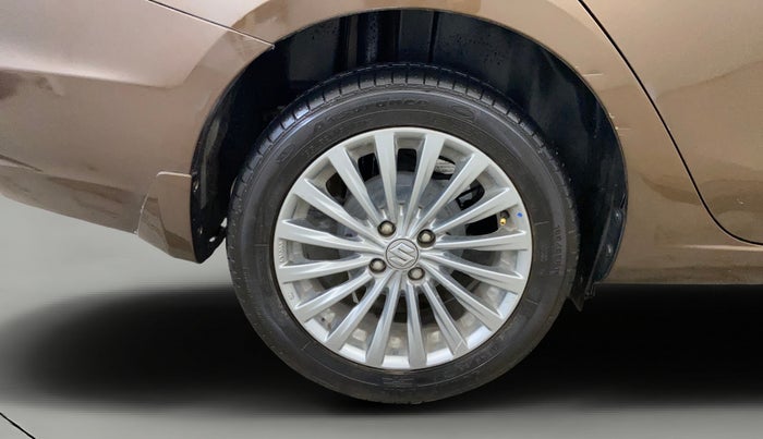 2017 Maruti Ciaz ZXI+, Petrol, Manual, 62,064 km, Right Rear Wheel