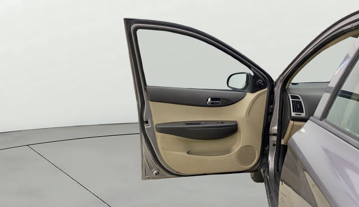 2012 Hyundai i20 MAGNA 1.2, Petrol, Manual, 77,947 km, LHS Front Door