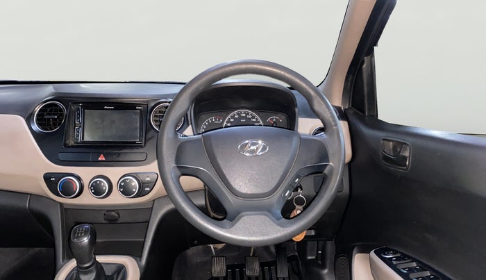 2017 Hyundai Grand i10 MAGNA 1.2 KAPPA VTVT, Petrol, Manual, 49,543 km, Steering Wheel Close Up