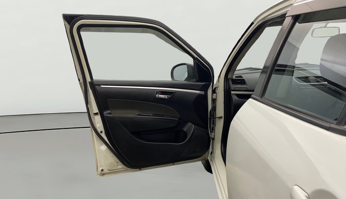 2015 Maruti Swift VDI ABS, Diesel, Manual, 87,121 km, LHS Front Door