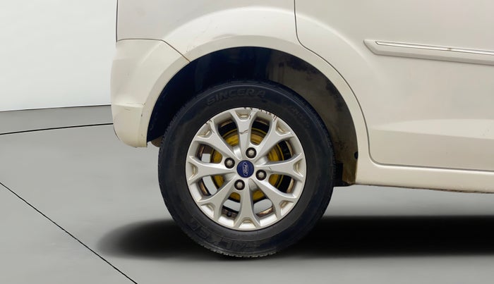 2014 Ford Figo TITANIUM 1.2 PETROL, Petrol, Manual, 54,003 km, Right Rear Wheel