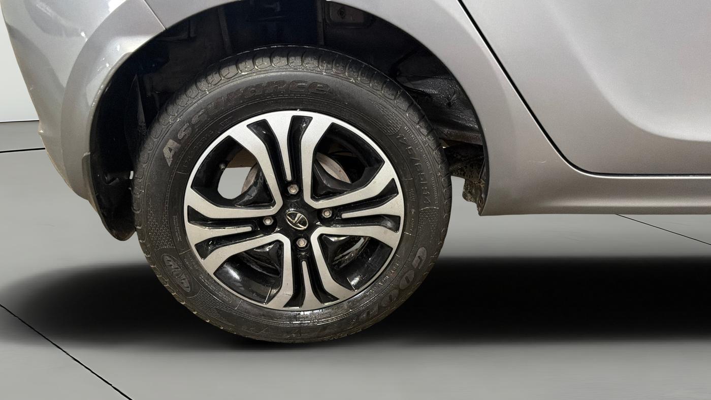 2019 Tata Tiago XZA PETROL, Petrol, Automatic, 27,925 km, Right Rear Wheel