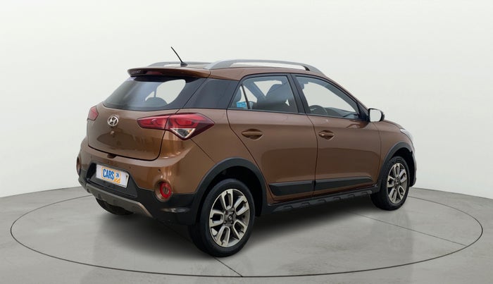 2015 Hyundai i20 Active 1.2 S, Petrol, Manual, 1,43,339 km, Right Back Diagonal