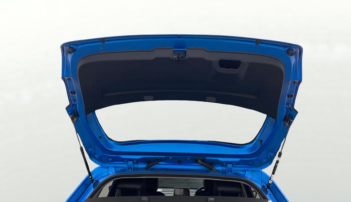 2022 Tata ALTROZ XZ PLUS I-TURBO PETROL, Petrol, Manual, 15,774 km, Boot Door Open