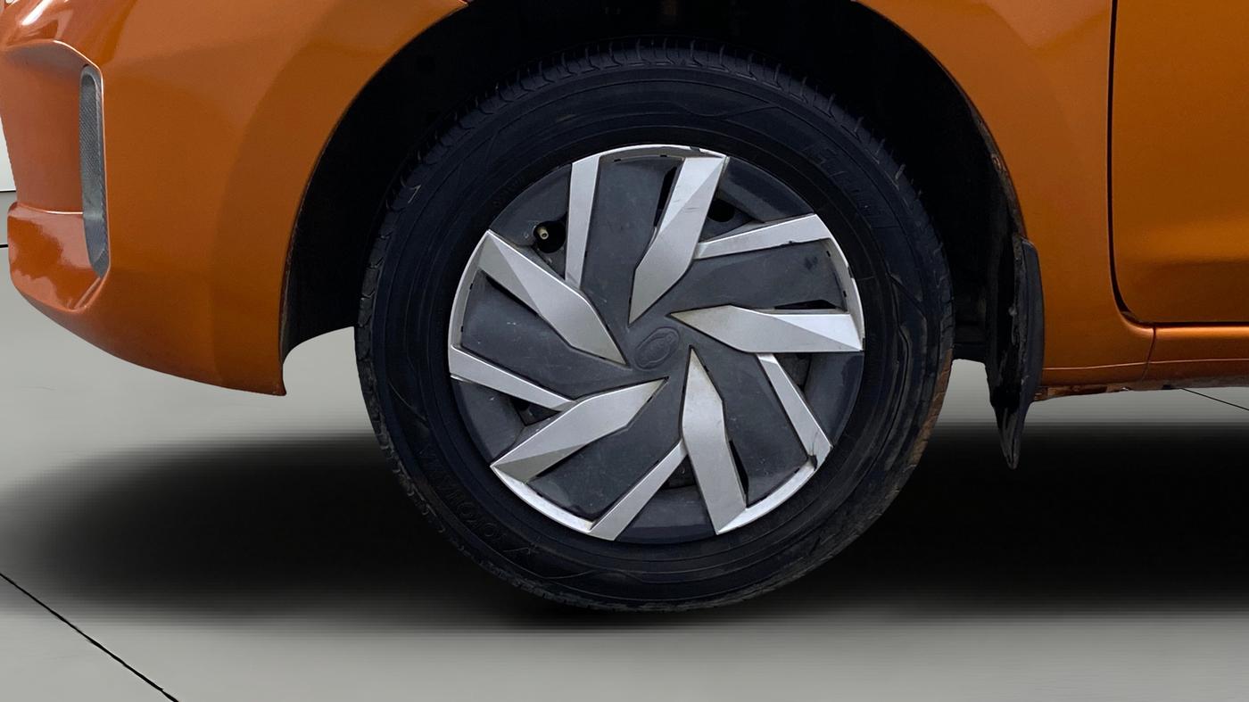 2019 Datsun Go T, Petrol, Manual, 82,279 km, Left Front Wheel