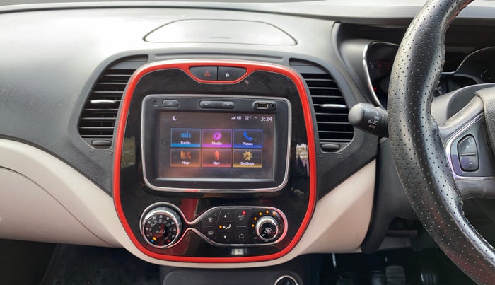 2018 Renault Captur RXT PETROL, Petrol, Manual, 1,45,141 km, Air Conditioner