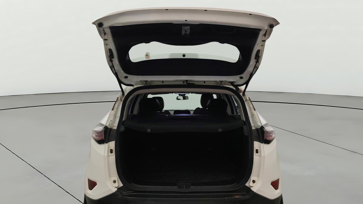 2021 Tata Harrier XZ 2.0L, Diesel, Manual, 1,20,527 km, Boot Door Open