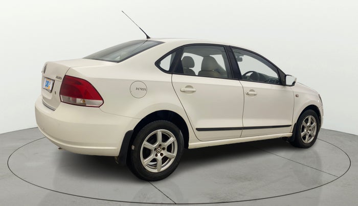 2013 Volkswagen Vento HIGHLINE 1.6 MPI, Petrol, Manual, 1,17,067 km, Right Back Diagonal