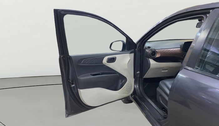 2022 Hyundai AURA S 1.2 CNG, CNG, Manual, 56,755 km, LHS Front Door