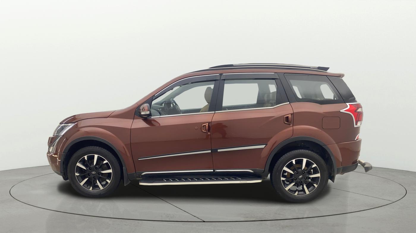 2021 Mahindra XUV500 W11(O), Diesel, Manual, 21,439 km, Left Side