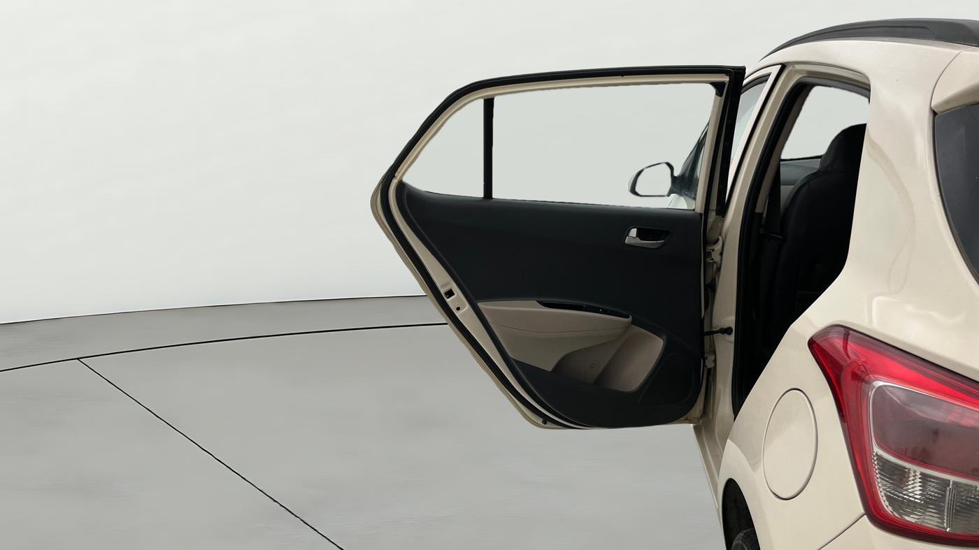 2014 Hyundai Grand i10 SPORTZ AT 1.2 KAPPA VTVT, Petrol, Automatic, 73,037 km, LHS Rear Door