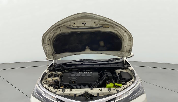 2017 Toyota Corolla Altis VL CVT PETROL, Petrol, Automatic, 1,19,988 km, Open Bonet