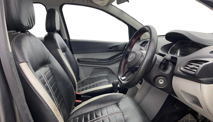 2022 Tata Tiago XM CNG, CNG, Manual, 89,816 km, Right Side Front Door Cabin