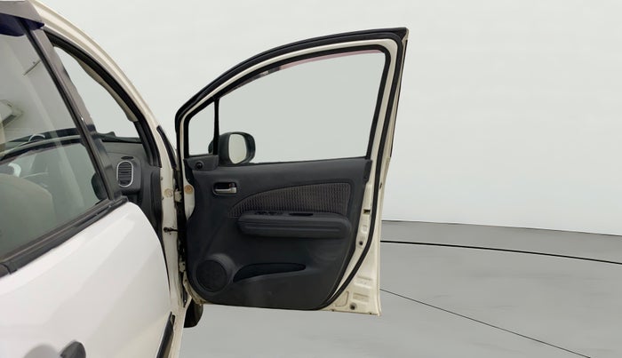 2014 Maruti Ritz VXI, Petrol, Manual, 54,216 km, RHS Front Door