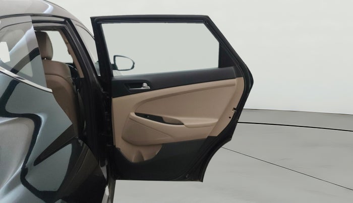 2018 Hyundai Tucson GLS 2WD AT PETROL, Petrol, Automatic, 74,198 km, RHS Rear Door