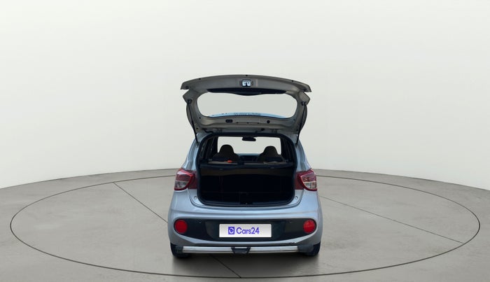 2017 Hyundai Grand i10 ASTA 1.2 KAPPA VTVT, Petrol, Manual, 81,771 km, Boot Door Open