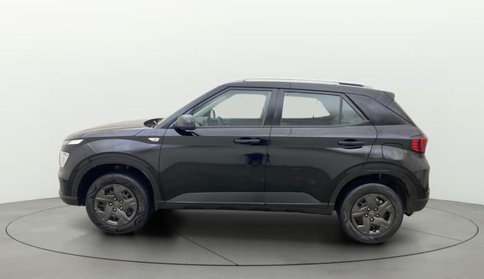 2023 Hyundai VENUE S 1.2, Petrol, Manual, 89,569 km, Left Side
