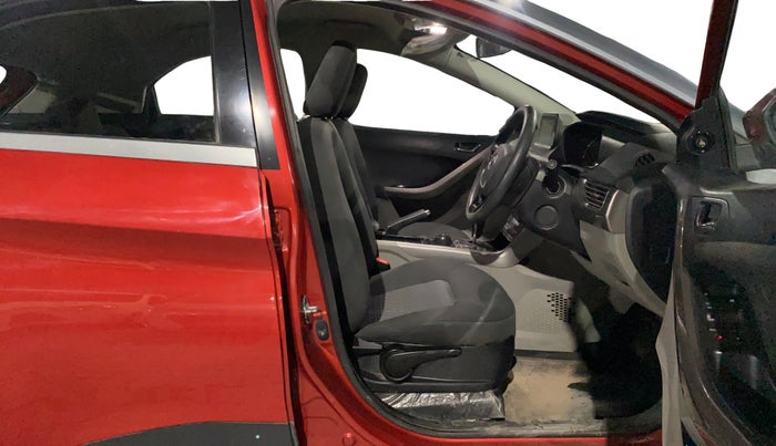 2019 Tata NEXON XZA PLUS PETROL, Petrol, Automatic, 31,891 km, Right Side Front Door Cabin