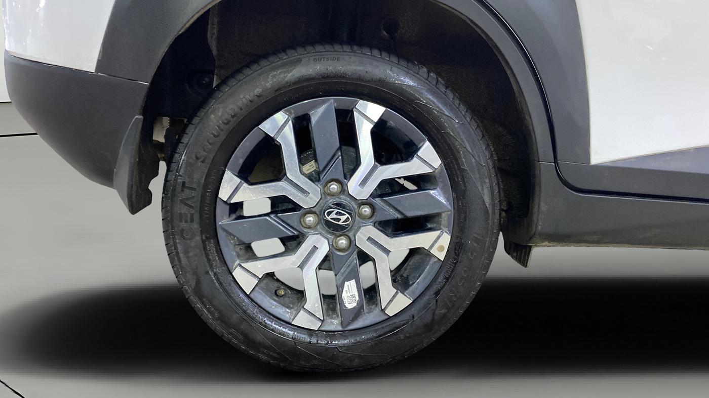 2025 Hyundai EXTER SX(O) CONNECT 1.2 AMT, Petrol, Automatic, 8,069 km, Right Rear Wheel