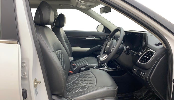 2021 KIA SELTOS HTK PLUS 1.5 IMT, Petrol, Manual, 17,083 km, Right Side Front Door Cabin