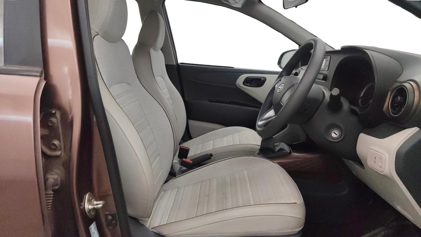 2022 Hyundai AURA S 1.2 CNG, CNG, Manual, 12,695 km, Right Side Front Door Cabin