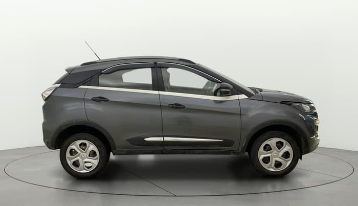 2022 Tata NEXON XMA SUNROOF PETROL, Petrol, Automatic, 42,710 km, Right Side View